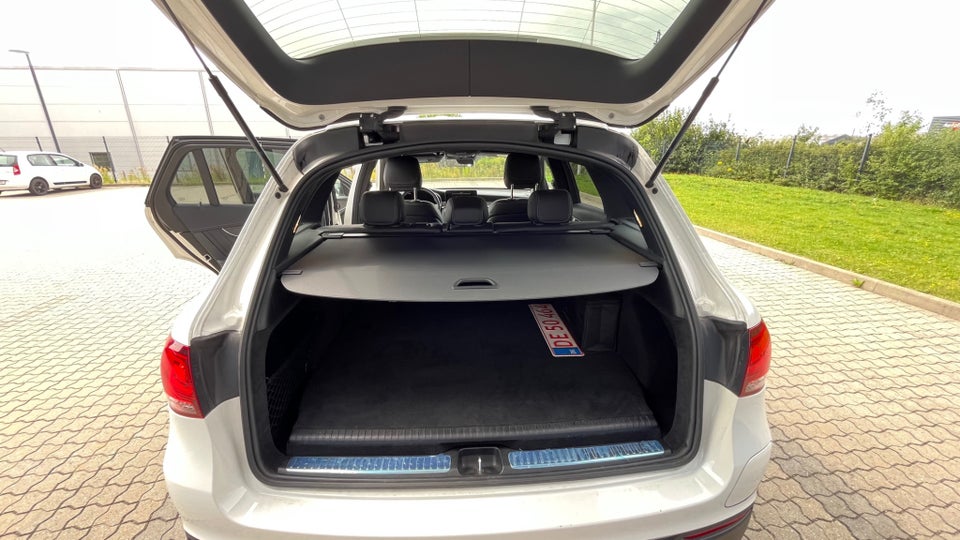 Mercedes GLC300 de 2,0 aut. 4Matic 5d