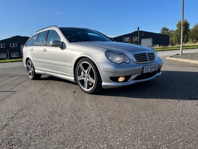 Mercedes C32 3,2 AMG stc. aut. 5d