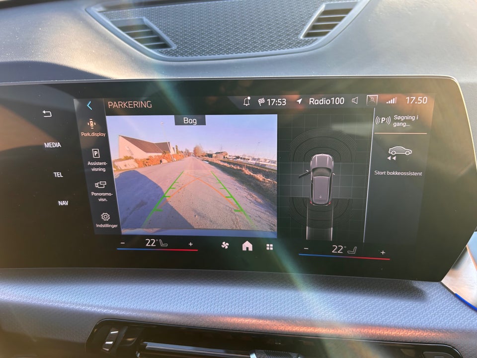 BMW iX1 eDrive20 M-Sport 5d