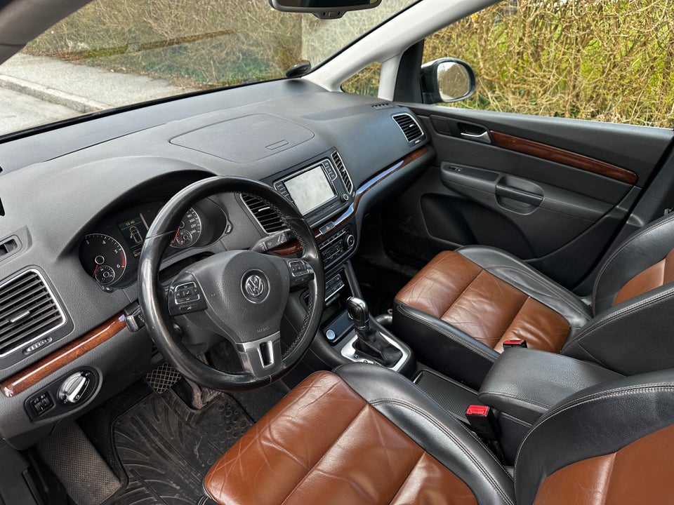 VW Sharan 2,0 TDi 140 Highline DSG BMT 7prs 5d