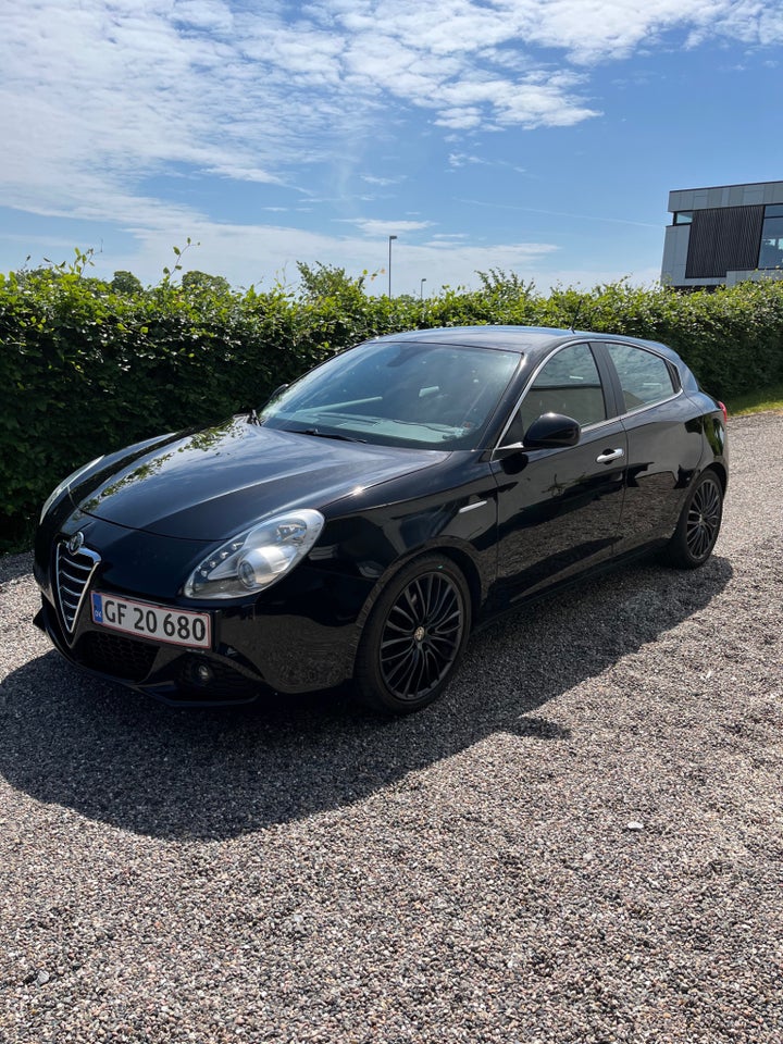 Alfa Romeo Giulietta 1,4 M-Air 170 Distinctive 5d