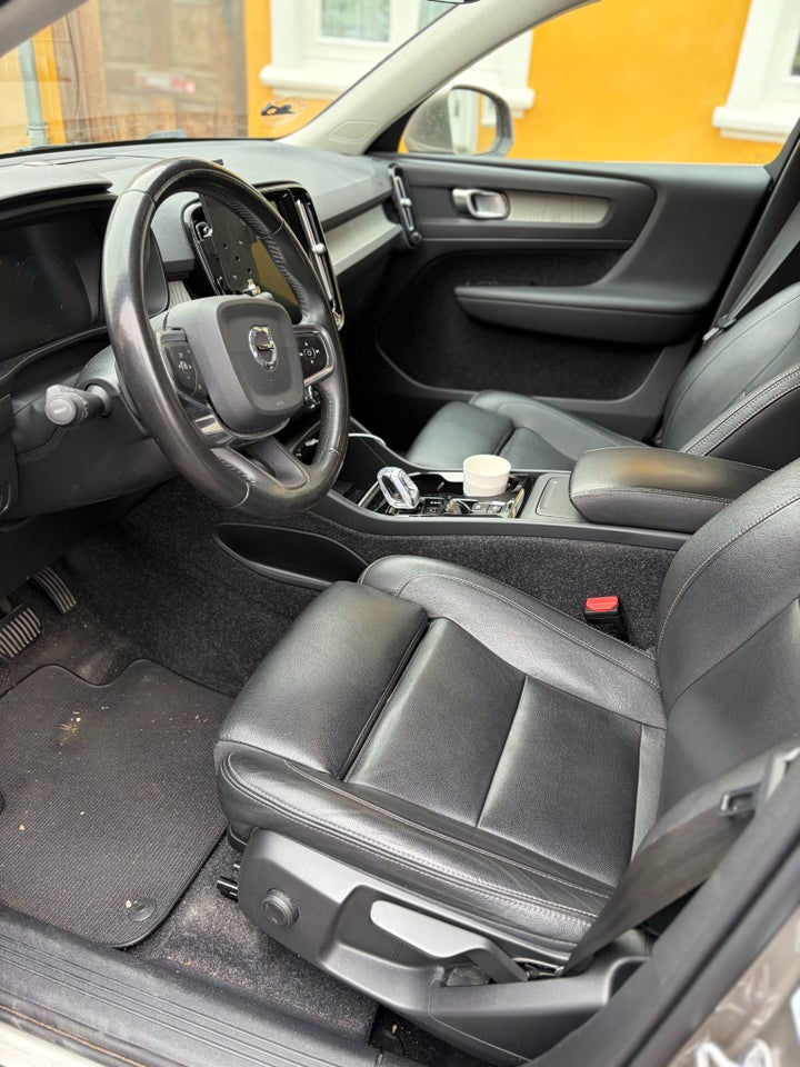 Volvo XC40 2,0 D4 190 Inscription aut. AWD 5d