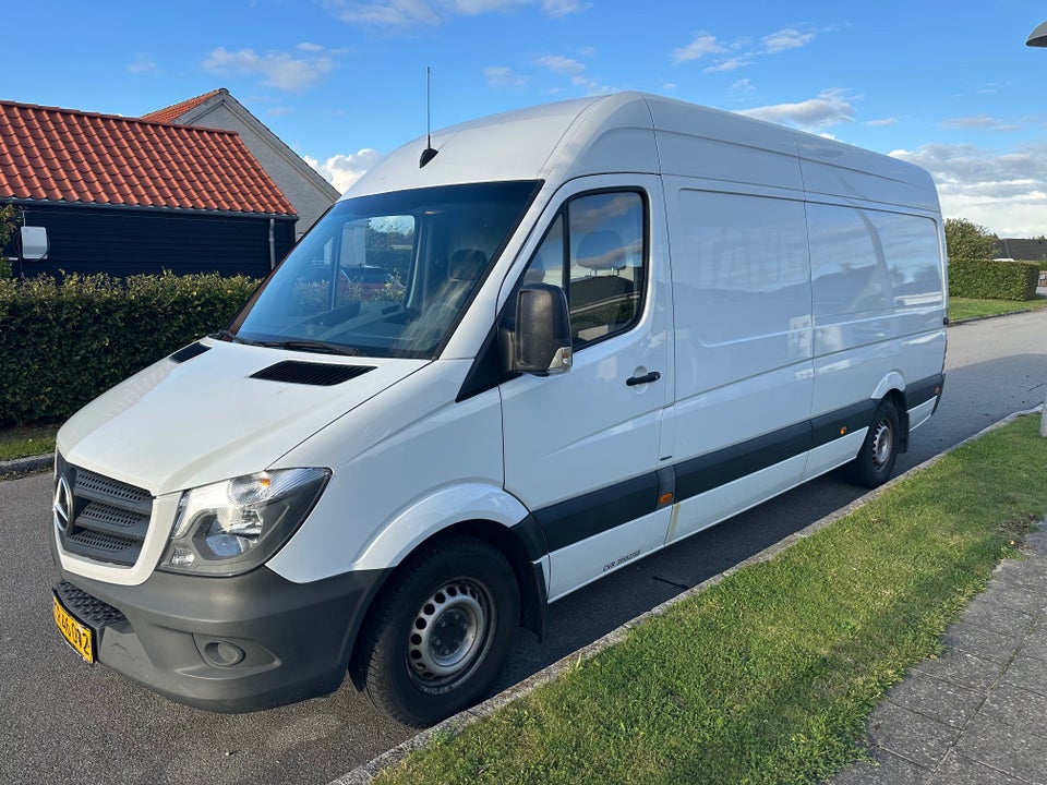 Mercedes Sprinter 316 2,2 CDi R3L Kassevogn 5d