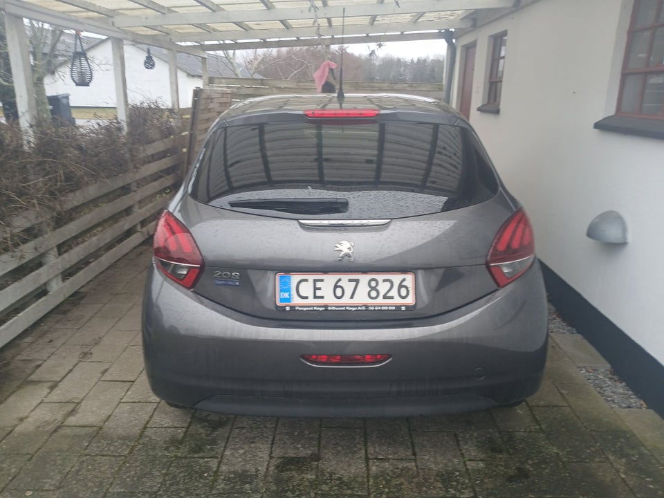 Peugeot 208 1,5 BlueHDi 100 Envy 5d