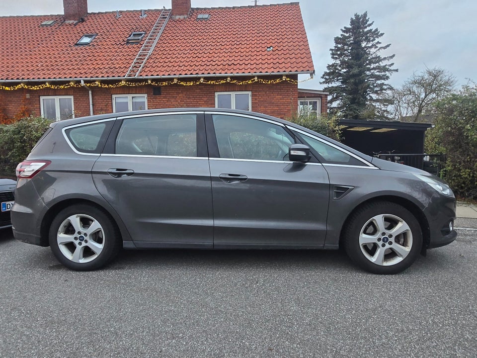 Ford S-MAX 1,5 SCTi 160 Titanium 7prs 5d