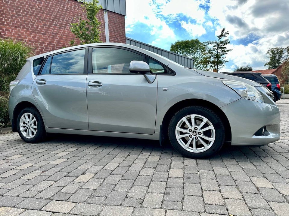 Toyota Verso 1,8 TX 7prs 5d