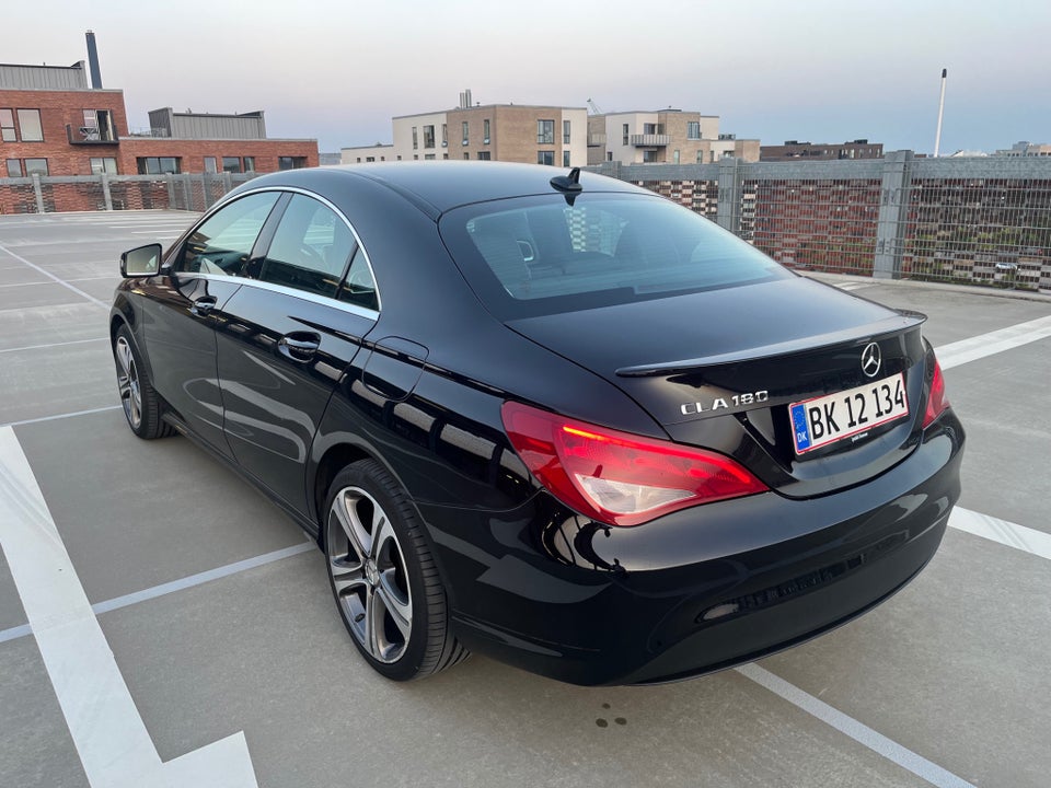 Mercedes CLA180 1,6 Coupé 4d