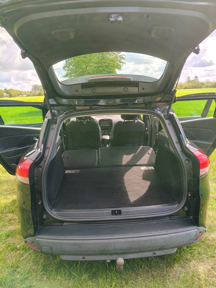 Renault Clio IV 0,9 TCe 90 Expression Sport Tourer 5d