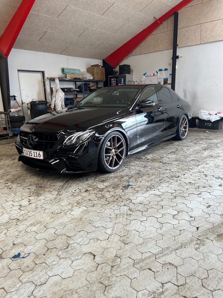 Mercedes E220 d 2,0 AMG Line aut. 4d