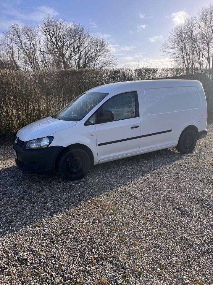 VW Caddy Maxi 1,6 TDi 102 DSG BMT Van 4d