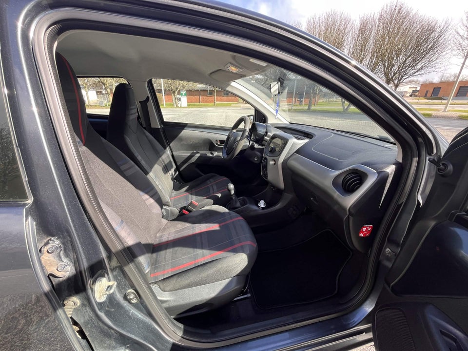 Peugeot 108 1,0 e-VTi 69 Active 5d