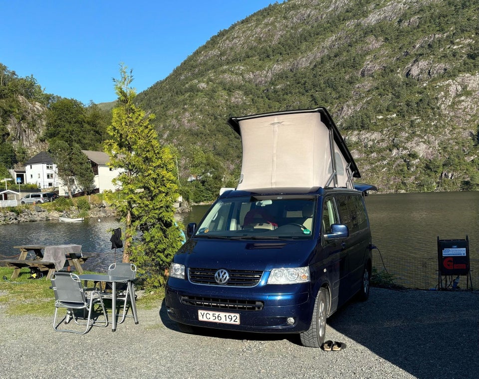 VW California 2,5 TDi 130 Ocean Tiptr. 4d