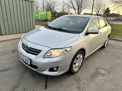 Toyota Corolla 1,6 Luna 4d