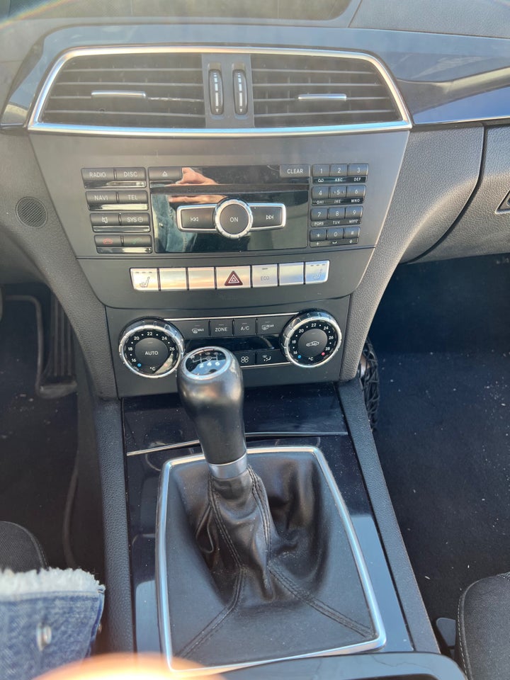 Mercedes C200 2,2 CDi stc. BE 5d