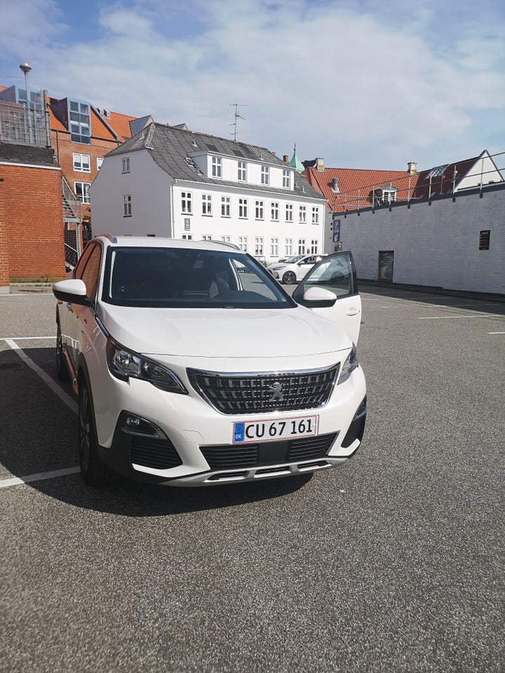 Peugeot 3008 1,6 Hybrid Allure LTD EAT8 5d