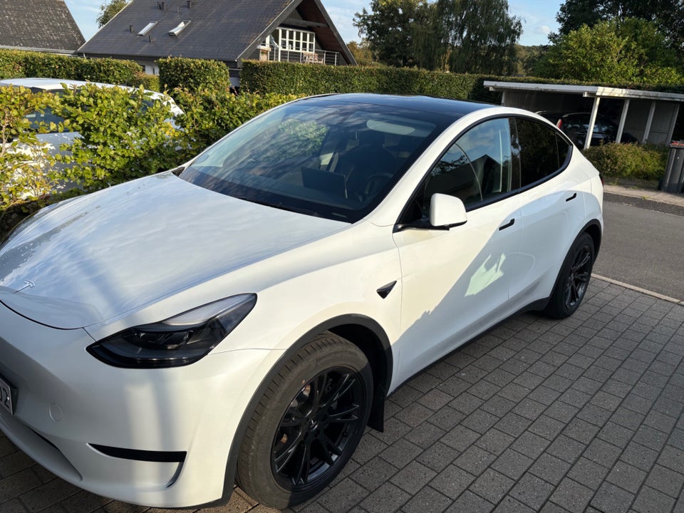 Tesla Model Y Premium Long Range RWD 5d