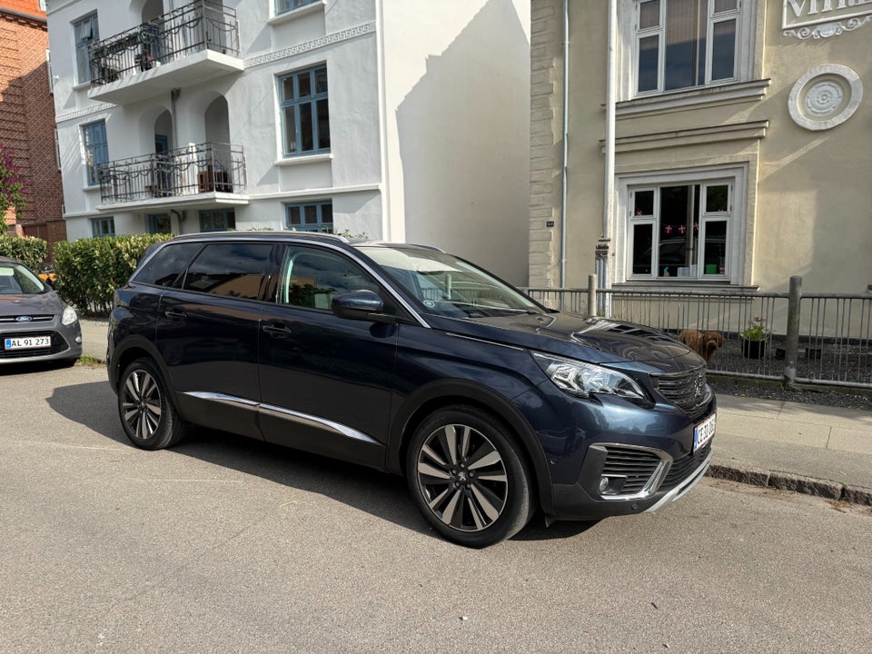 Peugeot 5008 1,5 BlueHDi 130 Allure EAT8 7prs 5d
