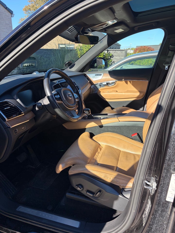 Volvo XC90 2,0 D5 235 Inscription aut. AWD 7prs 5d