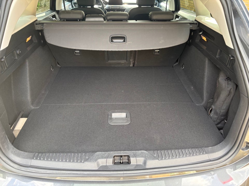 Ford Focus 1,0 EcoBoost Titanium stc. 5d