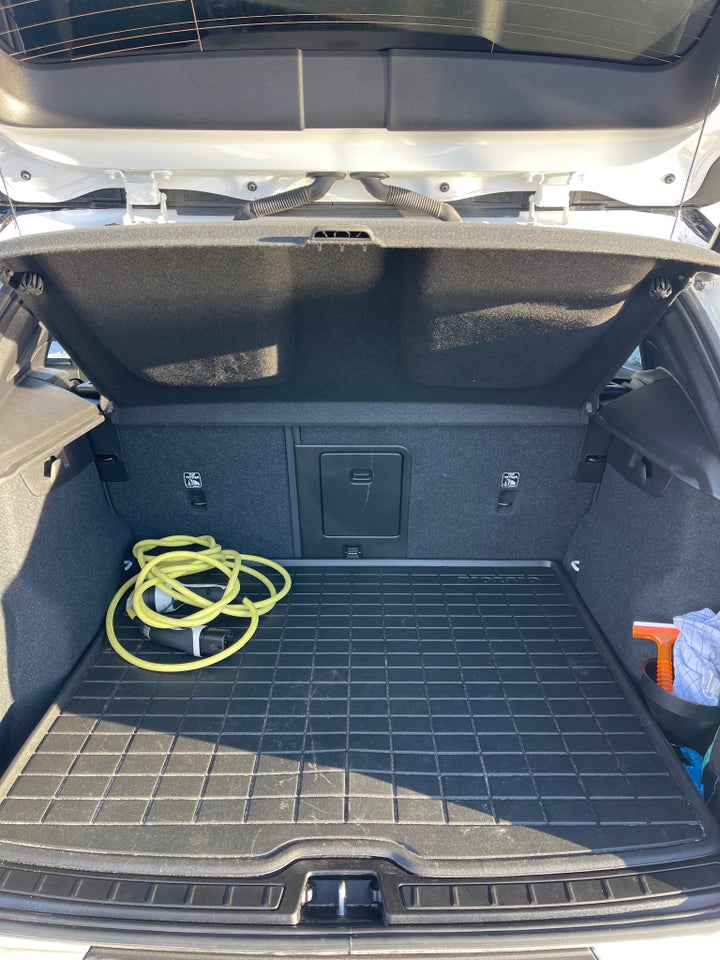 Volvo XC40 P6 ReCharge Ultimate 5d