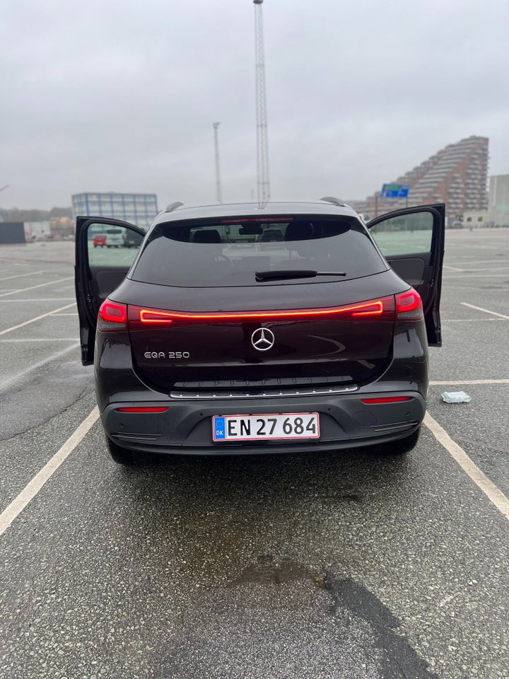 Mercedes EQA250 Electric Art 5d