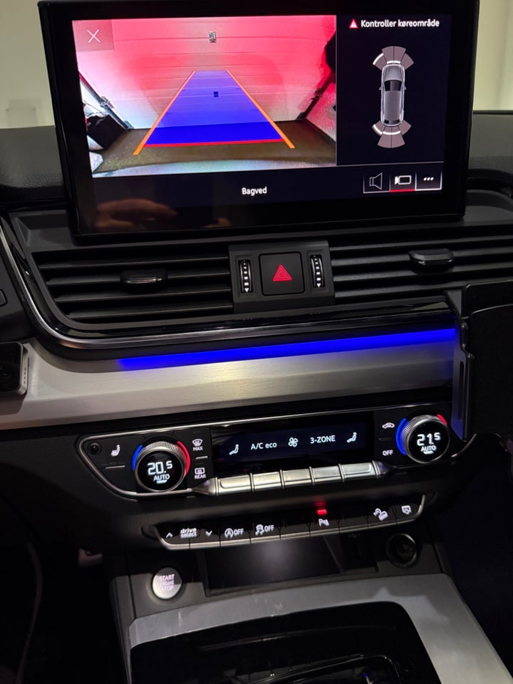 Audi Q5 40 TDi S-line quattro S-tr. 5d
