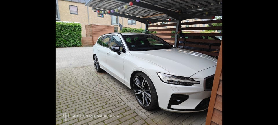 Volvo V60 2,0 D4 190 R-Design aut. 5d