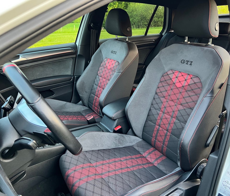 VW Golf VII 2,0 GTi TCR DSG 5d