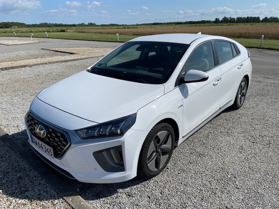 Hyundai Ioniq 1,6 HEV Premium DCT 5d