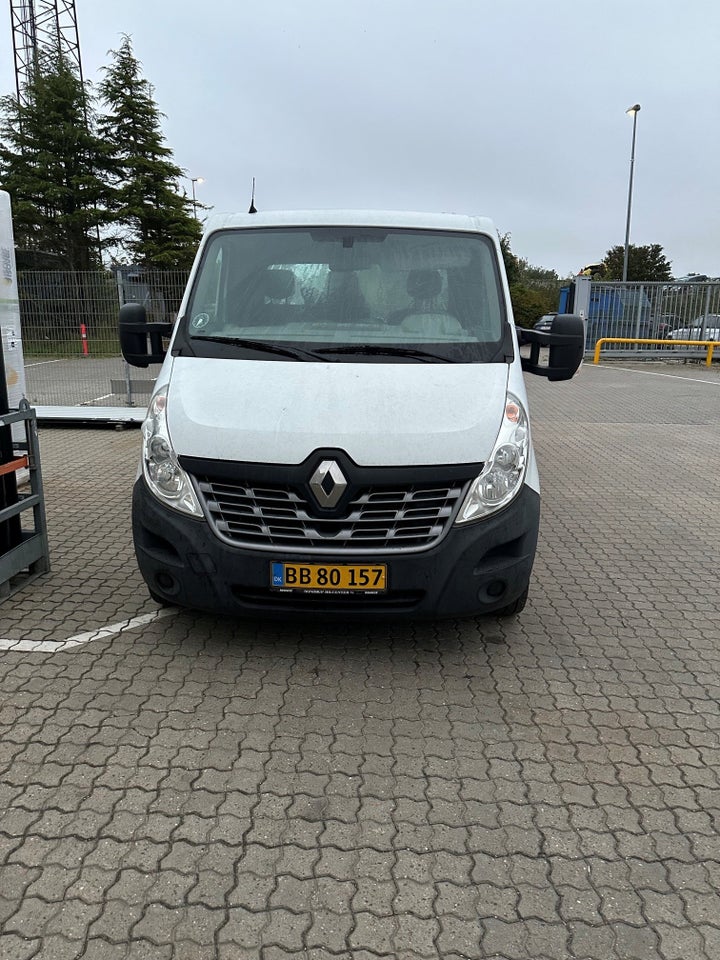 Renault Master III T35 2,3 dCi 135 L4 Ladvogn RWD 2d