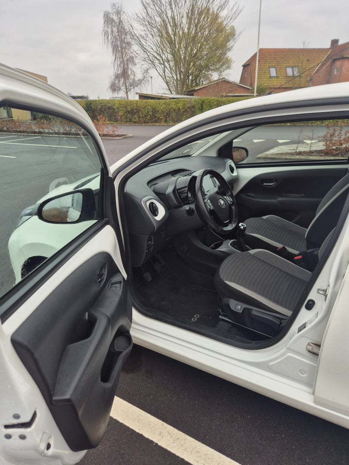 Toyota Aygo 1,0 VVT-i x 5d