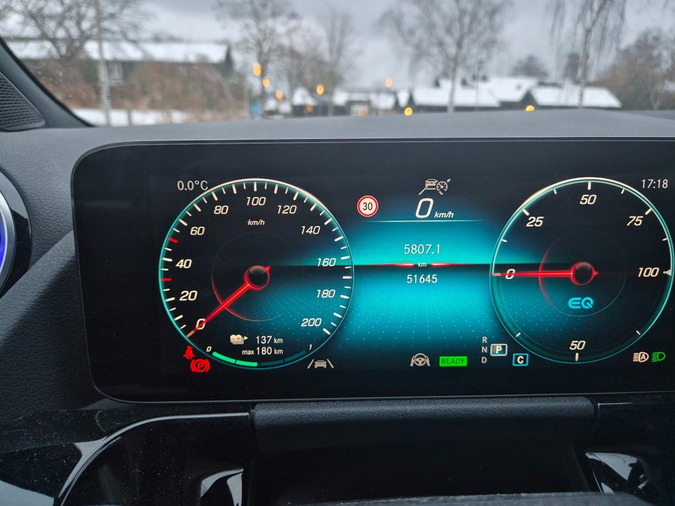 Mercedes EQA250 Progressive Advance 5d