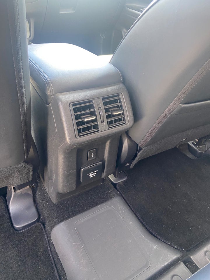 Mitsubishi Outlander 2,4 PHEV Intense CVT 4WD 5d
