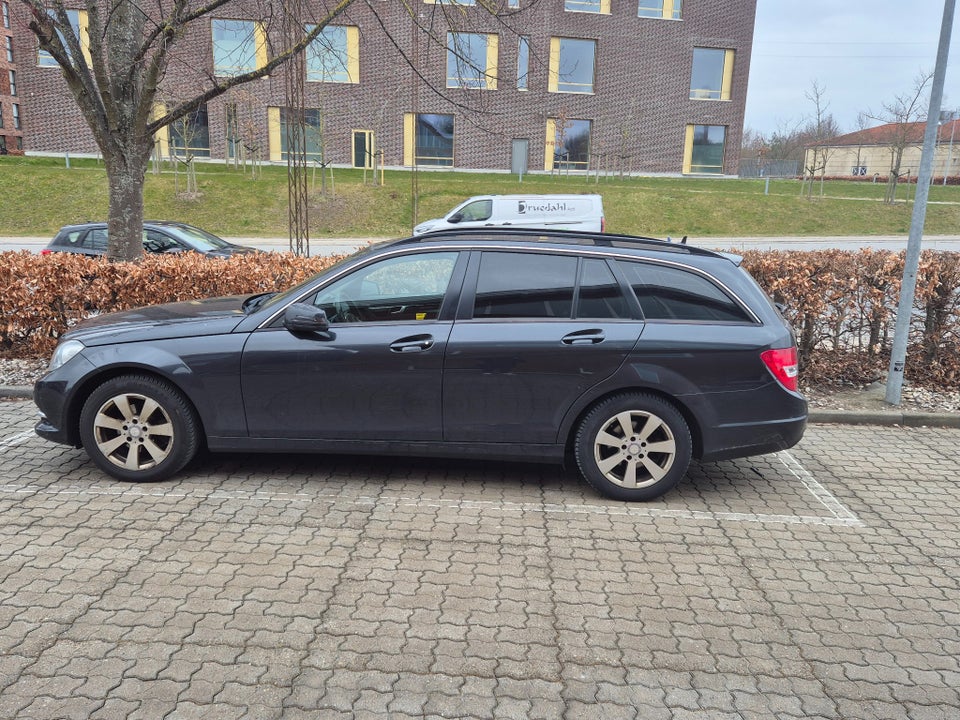 Mercedes C200 2,2 CDi Avantgarde stc. BE 5d