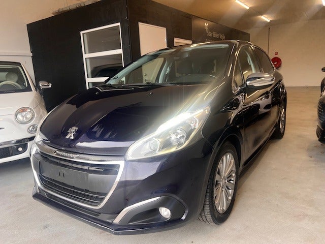 Peugeot 208 1,2 VTi 82 Allure 5d