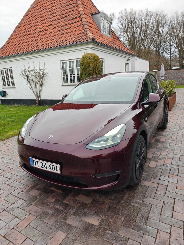 Tesla Model Y Long Range AWD 5d