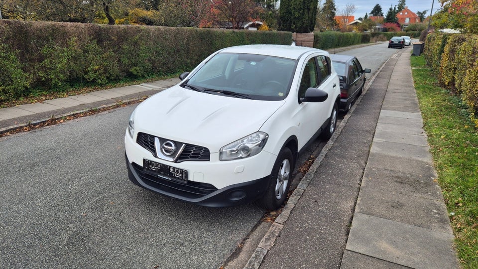 Nissan Qashqai 1,5 dCi 110 Tekna 5d