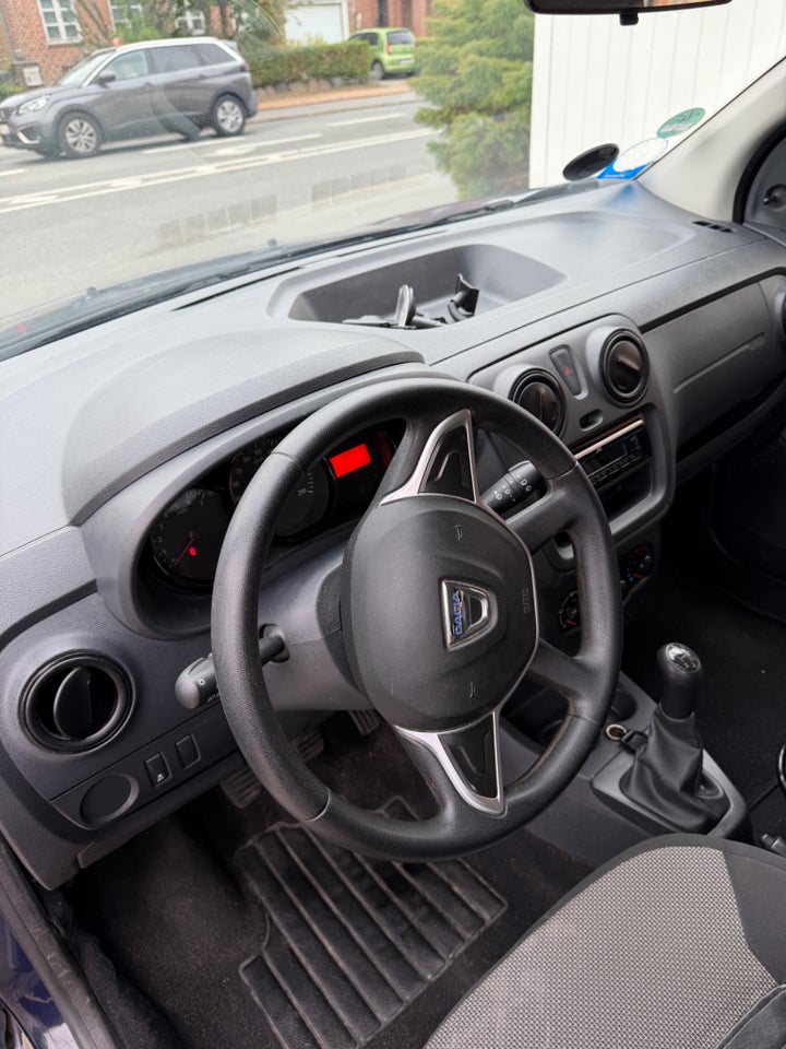 Dacia Lodgy 1,6 Sce 100 Base 5d
