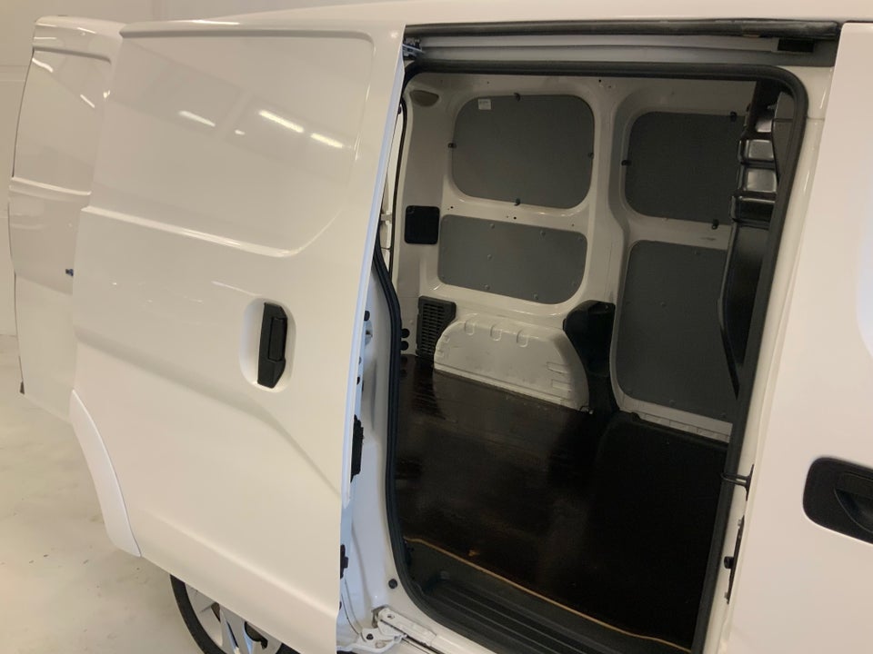 Nissan e-NV200 Comfort Van 5d