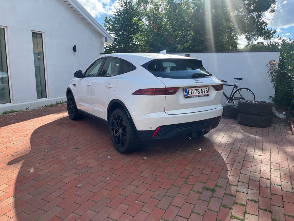 Jaguar E-Pace 2,0 D150 S Drivers Edition 5d