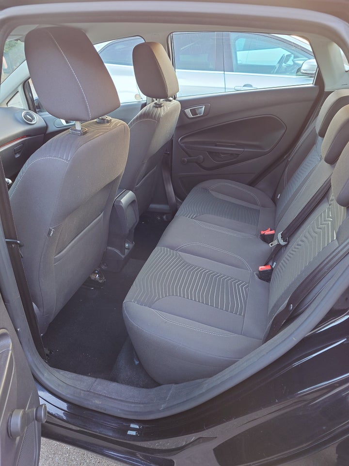 Ford Fiesta 1,0 SCTi 100 Titanium 5d