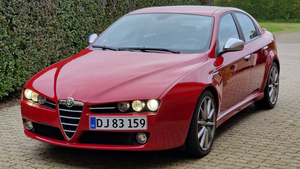 Alfa Romeo 159 2,2 JTS 4d