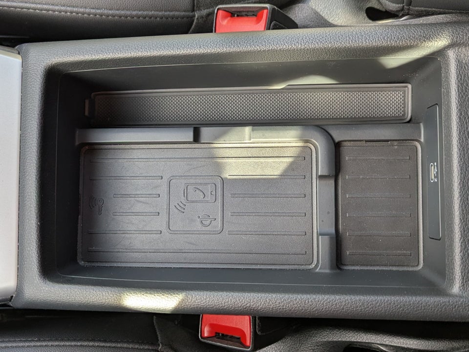 Audi A4 45 TDi Advanced plus Avant quattro Tiptr. 5d