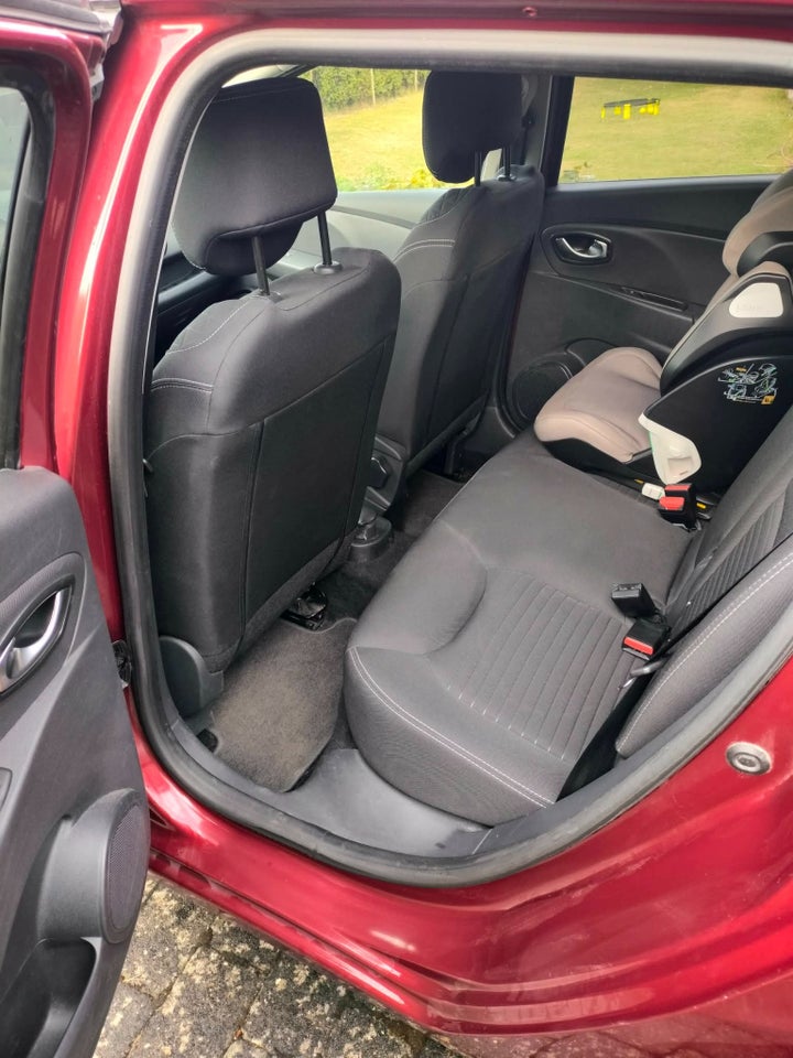 Renault Clio IV 0,9 TCe 90 Limited Sport Tourer 5d