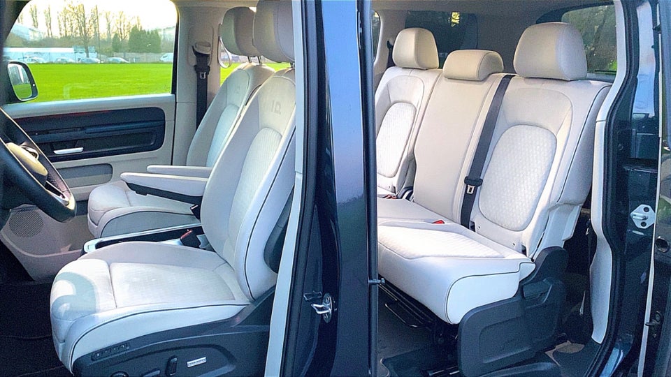 VW ID.Buzz 77 Style SWB 5d