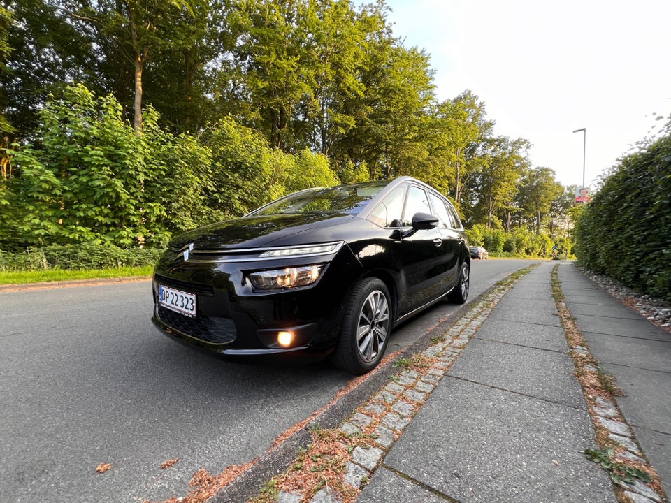 Citroën Grand C4 Picasso 1,6 THP 165 Exclusive EAT6 7prs 5d