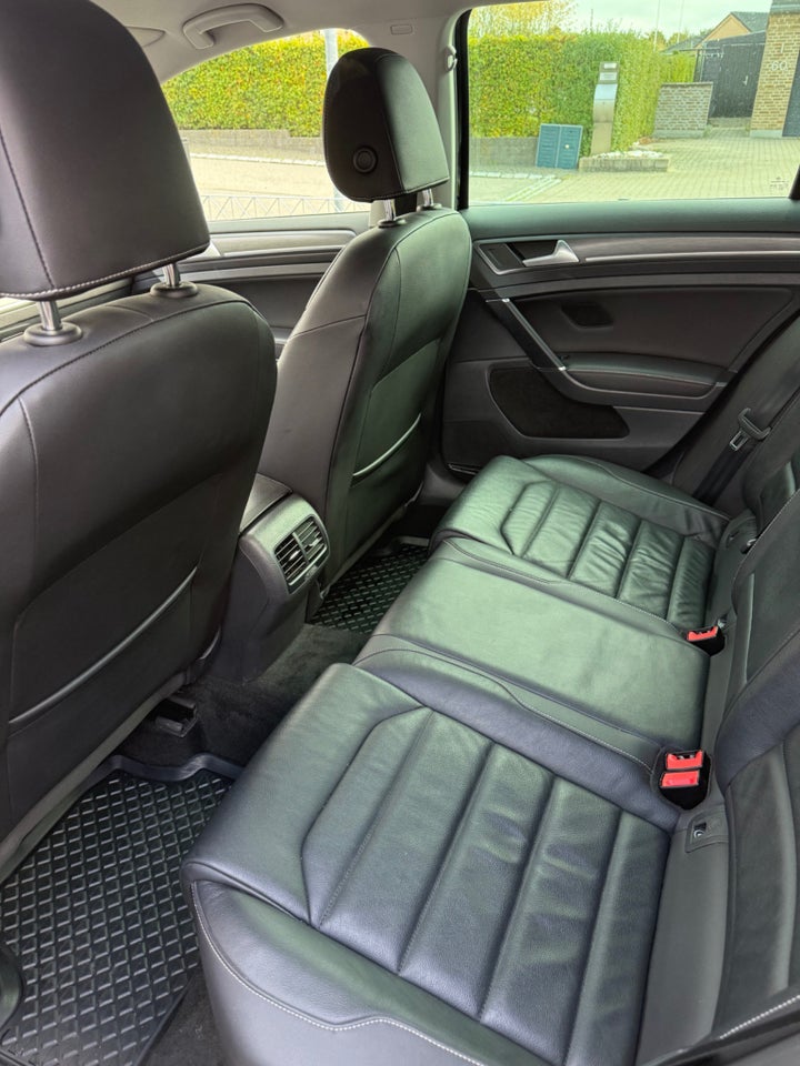 VW e-Golf VII Highline 5d