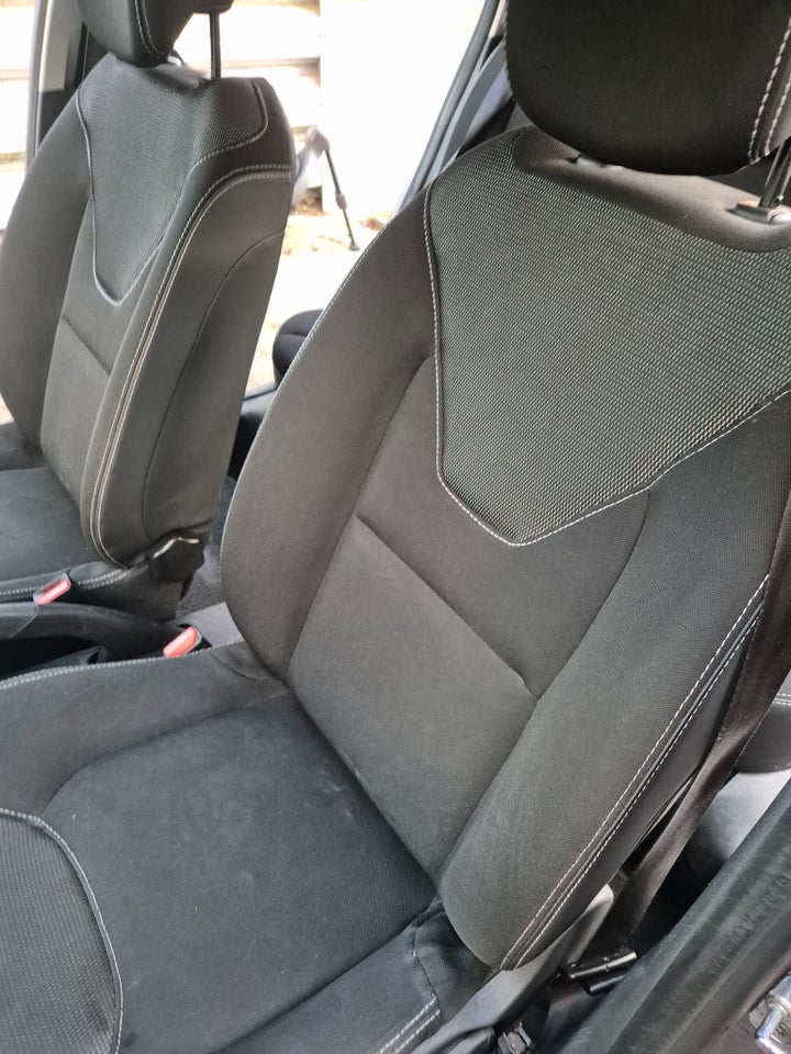 Renault Clio IV 1,5 dCi 75 Limited Sport Tourer 5d