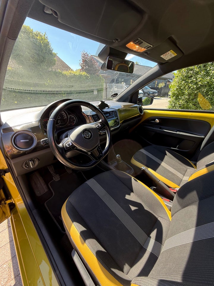 VW Up! 1,0 TSi 90 High Up! BMT 5d