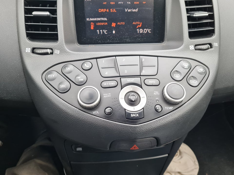 Nissan Primera 1,8 Tekna stc. 5d